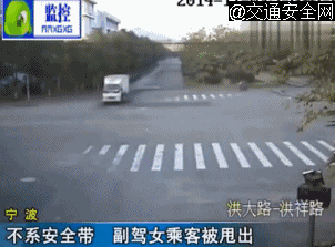 【违法曝光】开车不系安全带的你，已经被南宁交警抓拍到了!