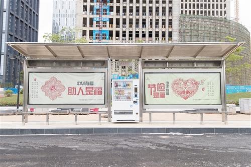 广西南宁市今年优化改造15个公交站点