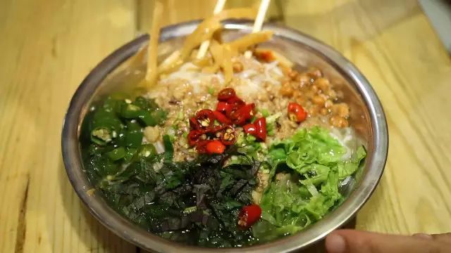 最全南宁特色美食小吃菜谱，不好吃咬我