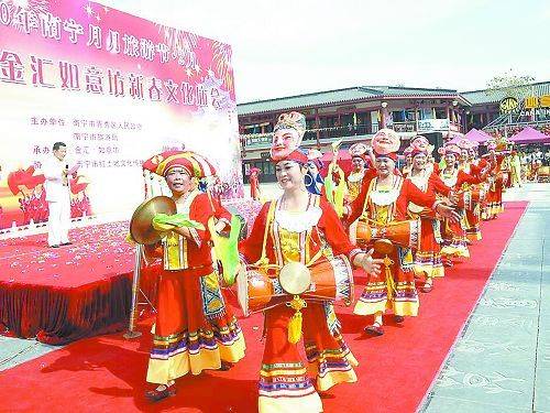 赏花灯购年货 青秀区金汇如意坊传统庙会邕味足【史闻】